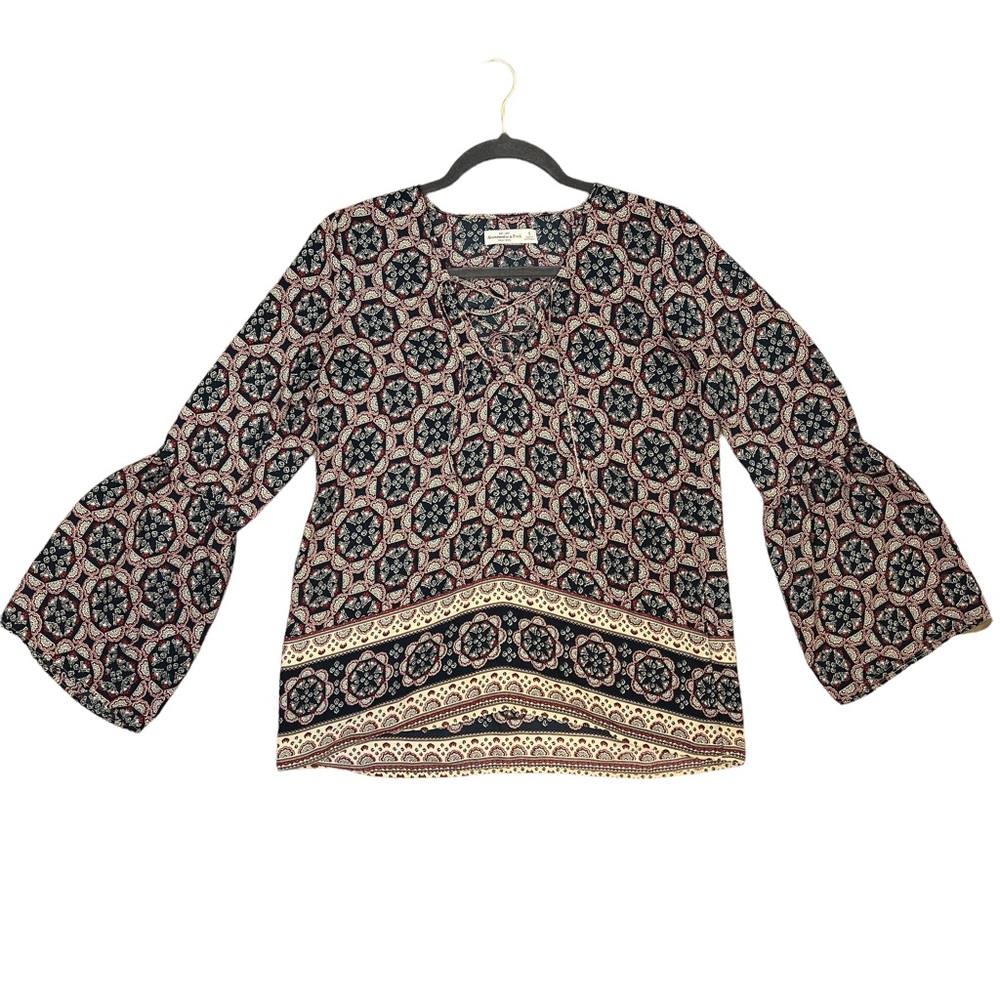 Abercrombie Fitch Sz Small Blouse Bell Sleeves V Neck Lace Up Thin Lightweight.